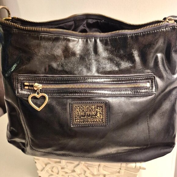 Coach Peyton Black Leather Hobo Bag F20108 Gold Hardware Zip Heart Charm - Picture 3 of 8